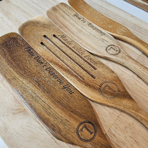 Set of 4 Personalized Wooden Chef’s Spatulas – Premium Cooking Tools for Clean Kitchens