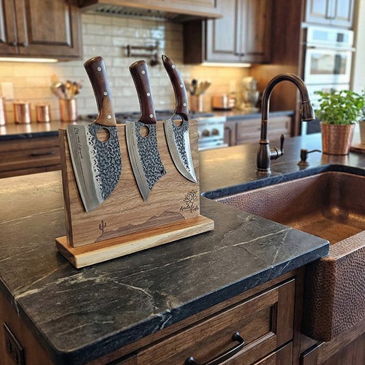 Premium Magnetic Knife Block – Personalized Wood Display for Engraved Knives