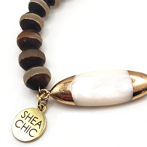 Moon CHIC - Calming Gold electroplated Pearl with Tibetan Agate Beads